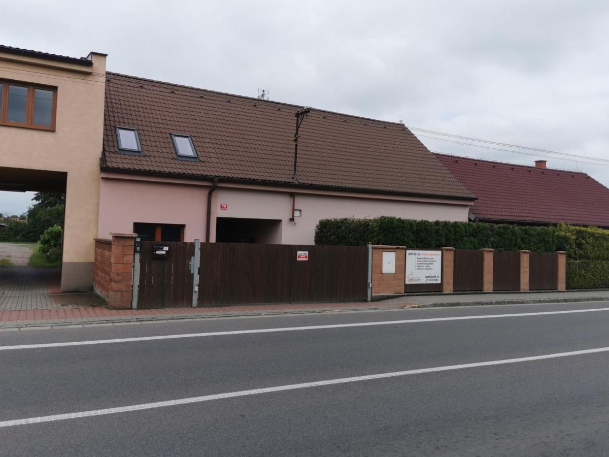 Apartmány Svítkov 79 Pardubice Exterior foto
